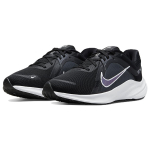 Nike Quest 5
