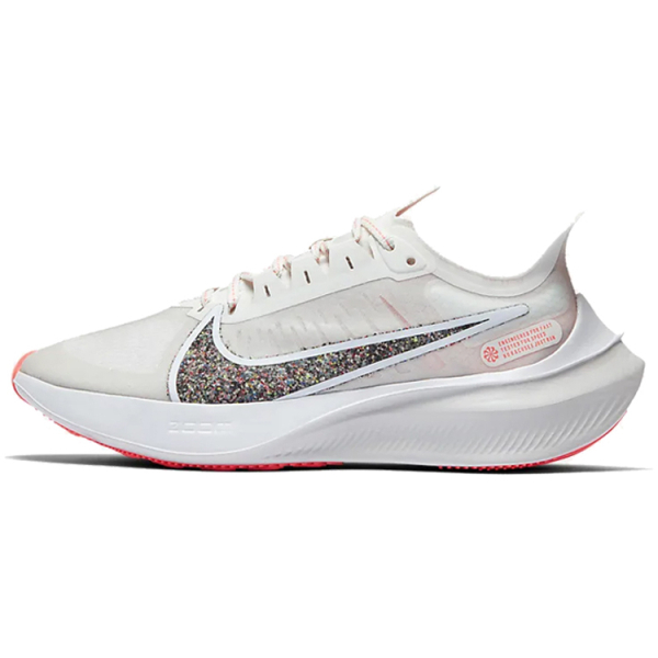 Nike Zoom Gravity 1