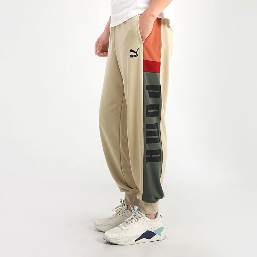 Puma Retro Block logo