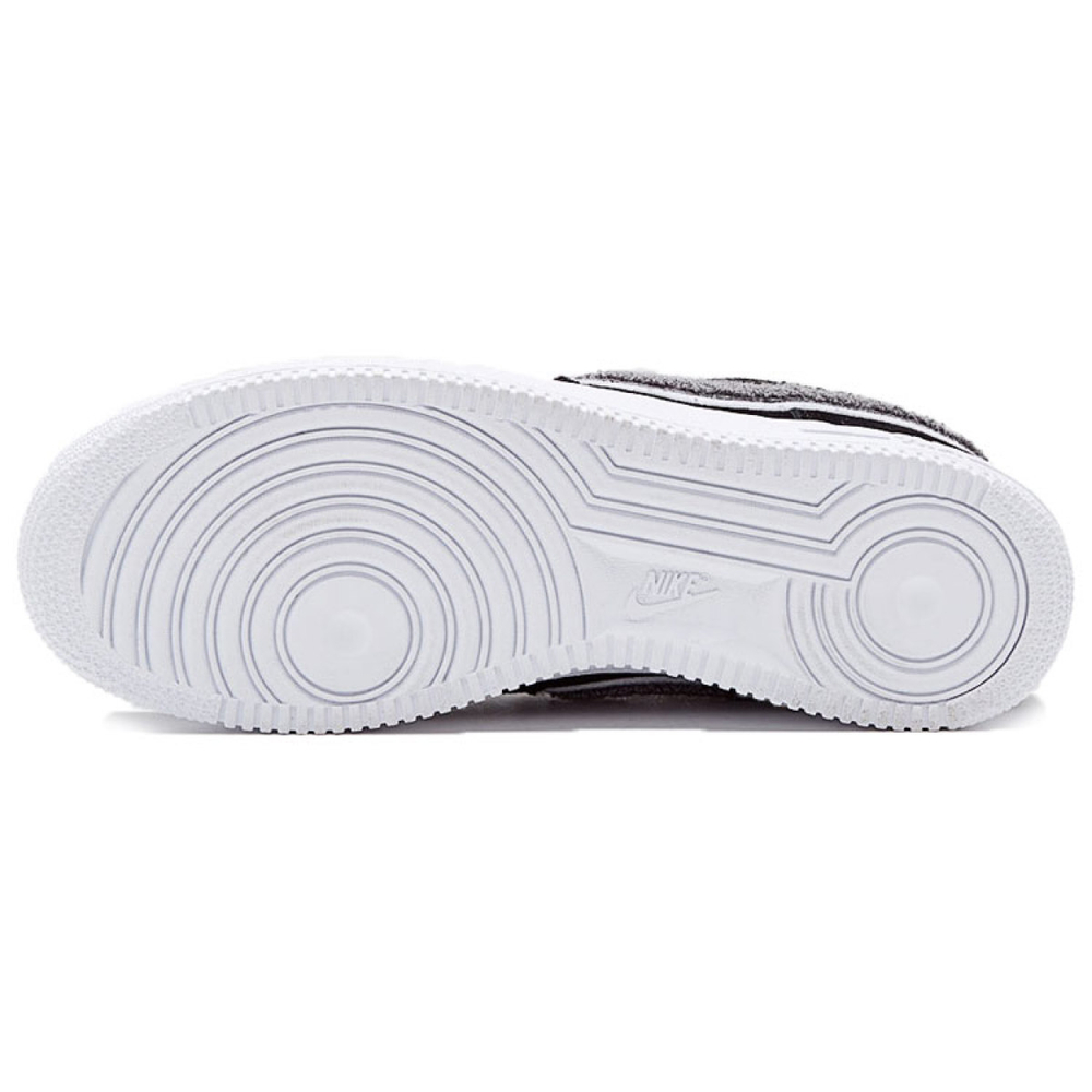 Nike Air Force 1 07 LV8 Chenille Swoosh