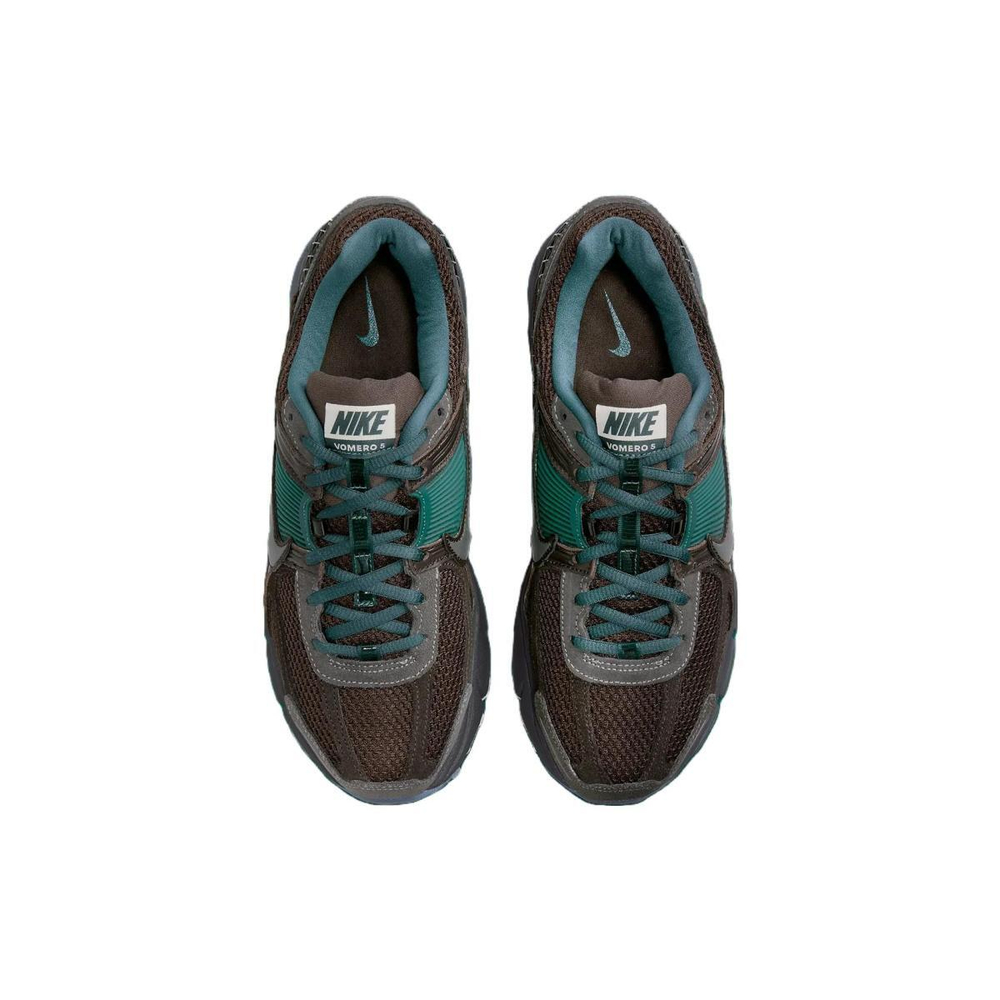 Nike Air Zoom Vomero 5