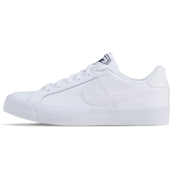Nike Court Royale AC