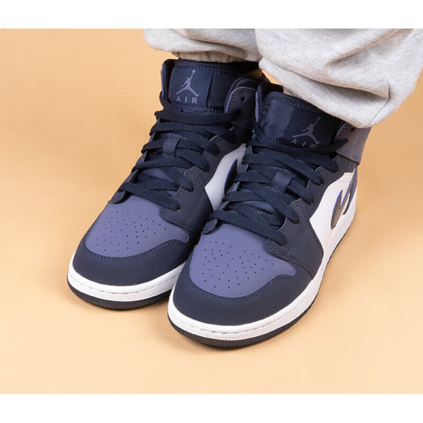 Jordan Air Jordan 1 Mid Sanded Purple