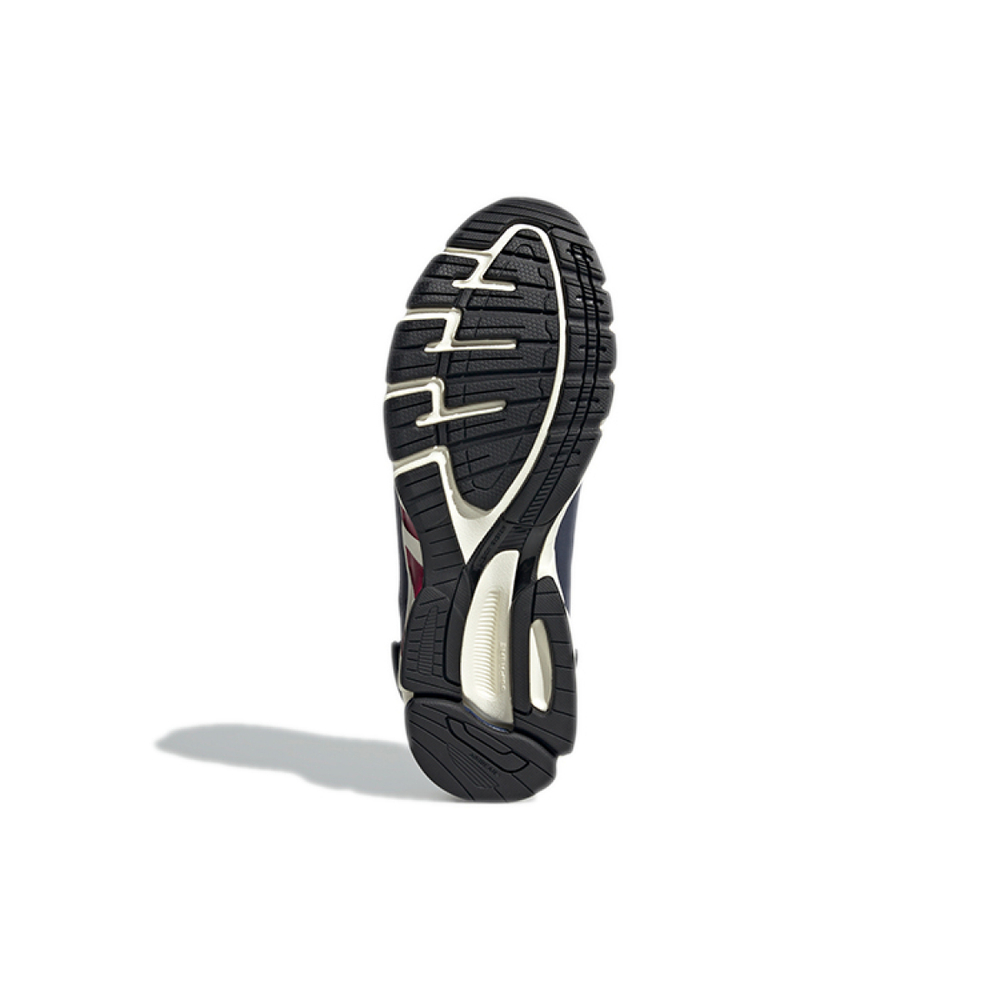 Adidas Equipment 10 .20