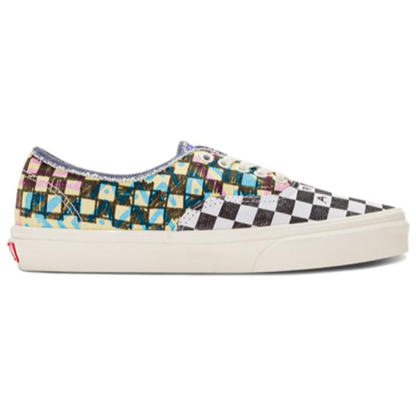 Stranger Things x Vans Authentic