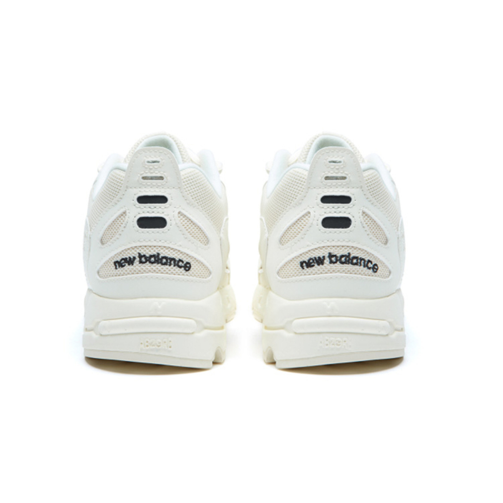 New Balance NB 828 D