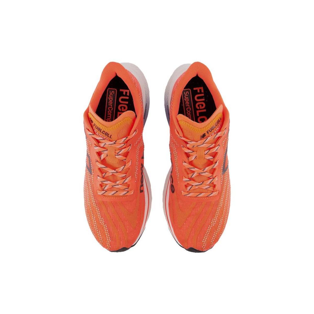 New Balance FuelCell SuperComp Trainer v2