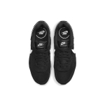 Nike Venture Runner