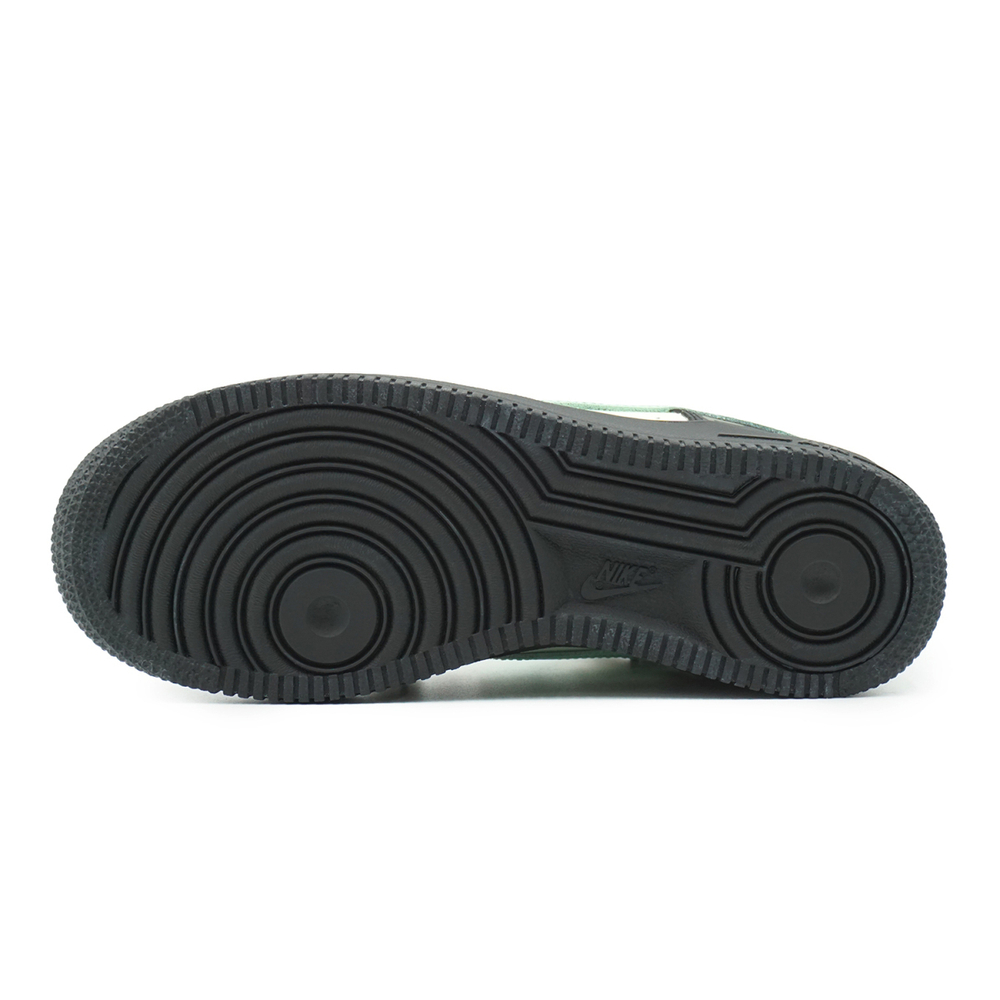 【 】 Nike Air Force 1