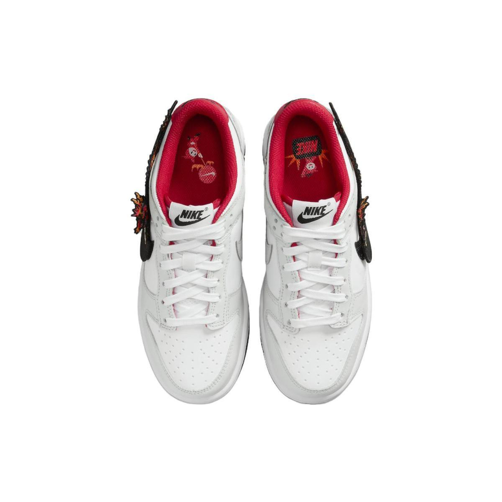 Nike Dunk "Year of the Dragon"