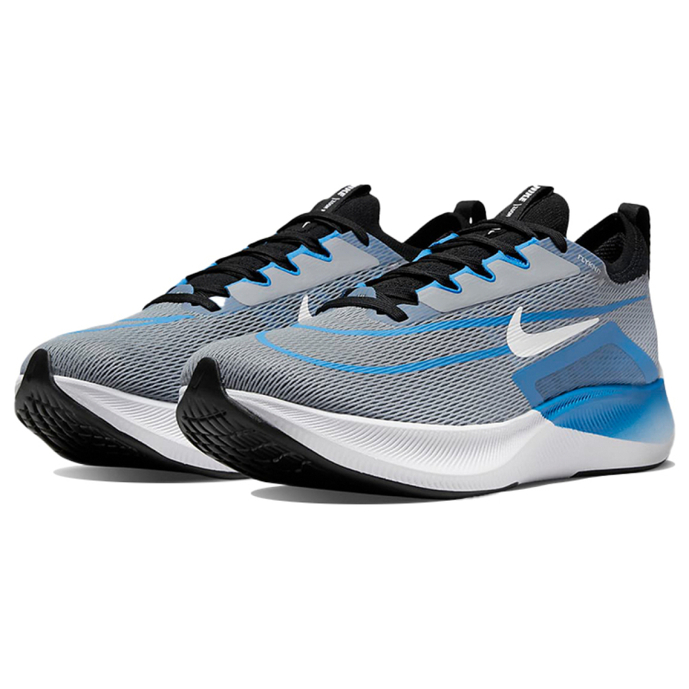 Nike Zoom Fly 4