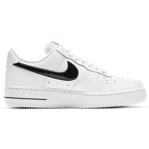 Nike Air Force 1 SE