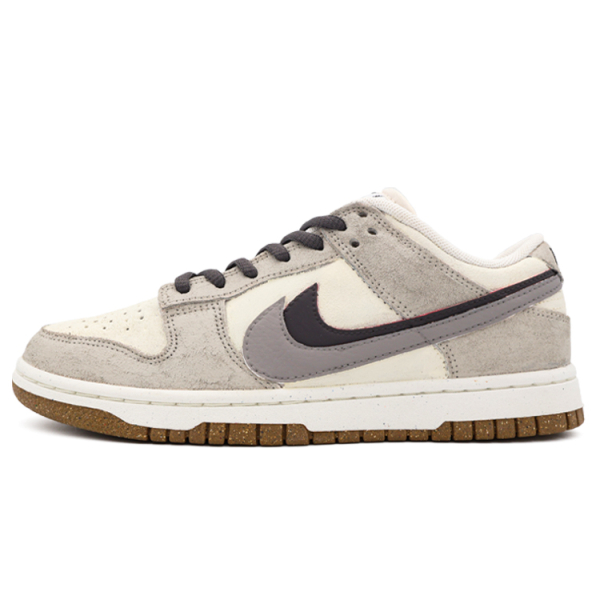 【 】 Nike Dunk SE