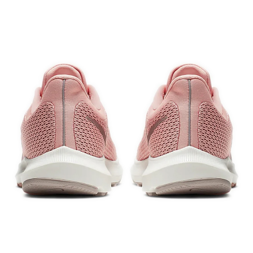 Nike Quest 2