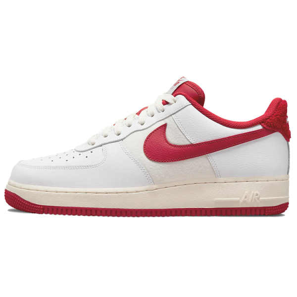Nike Air Force 1 LV8