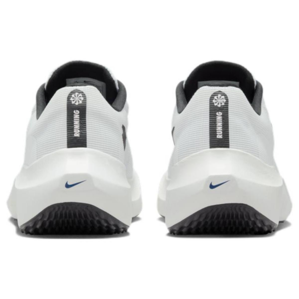 Nike Zoom Fly 5