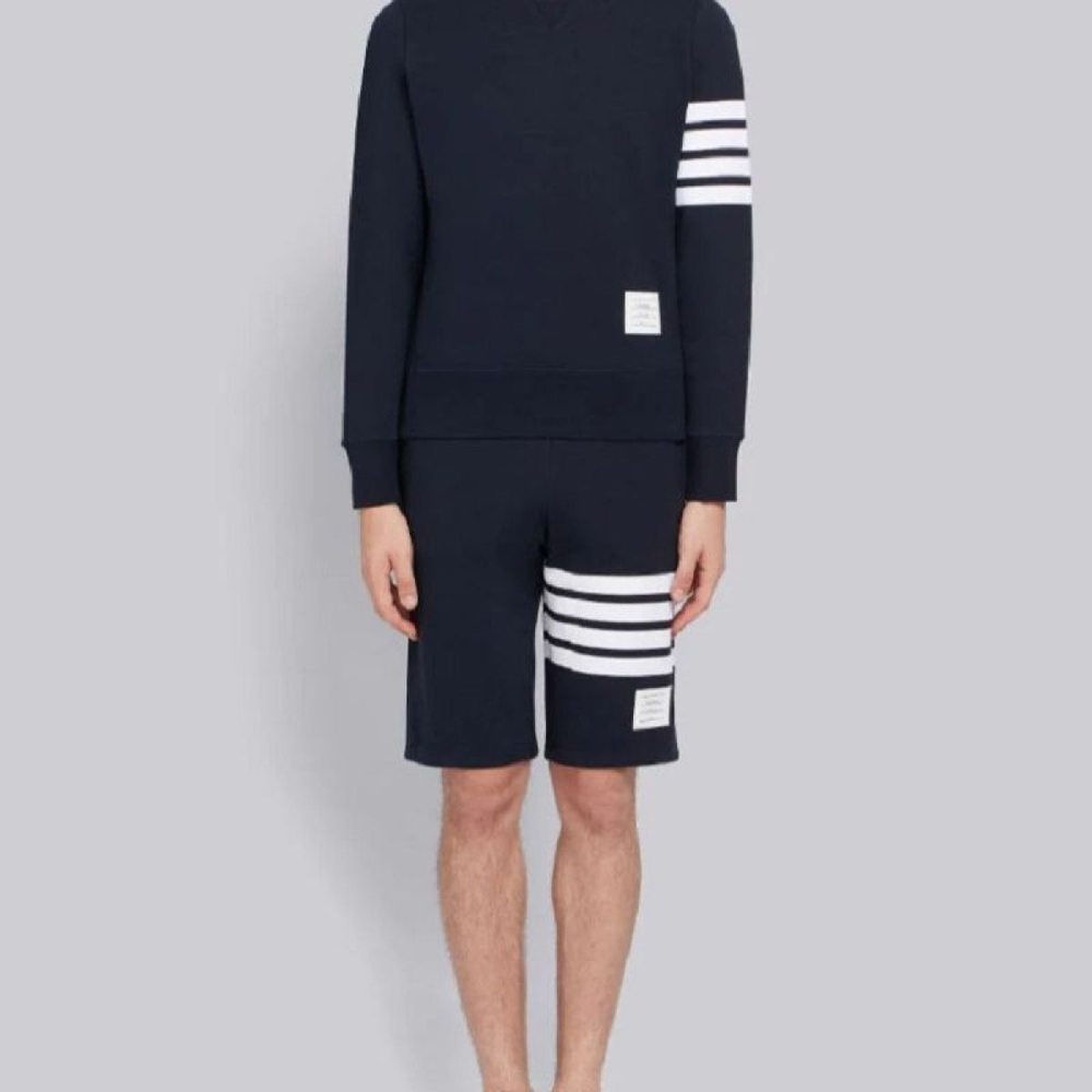 THOM BROWNE ·