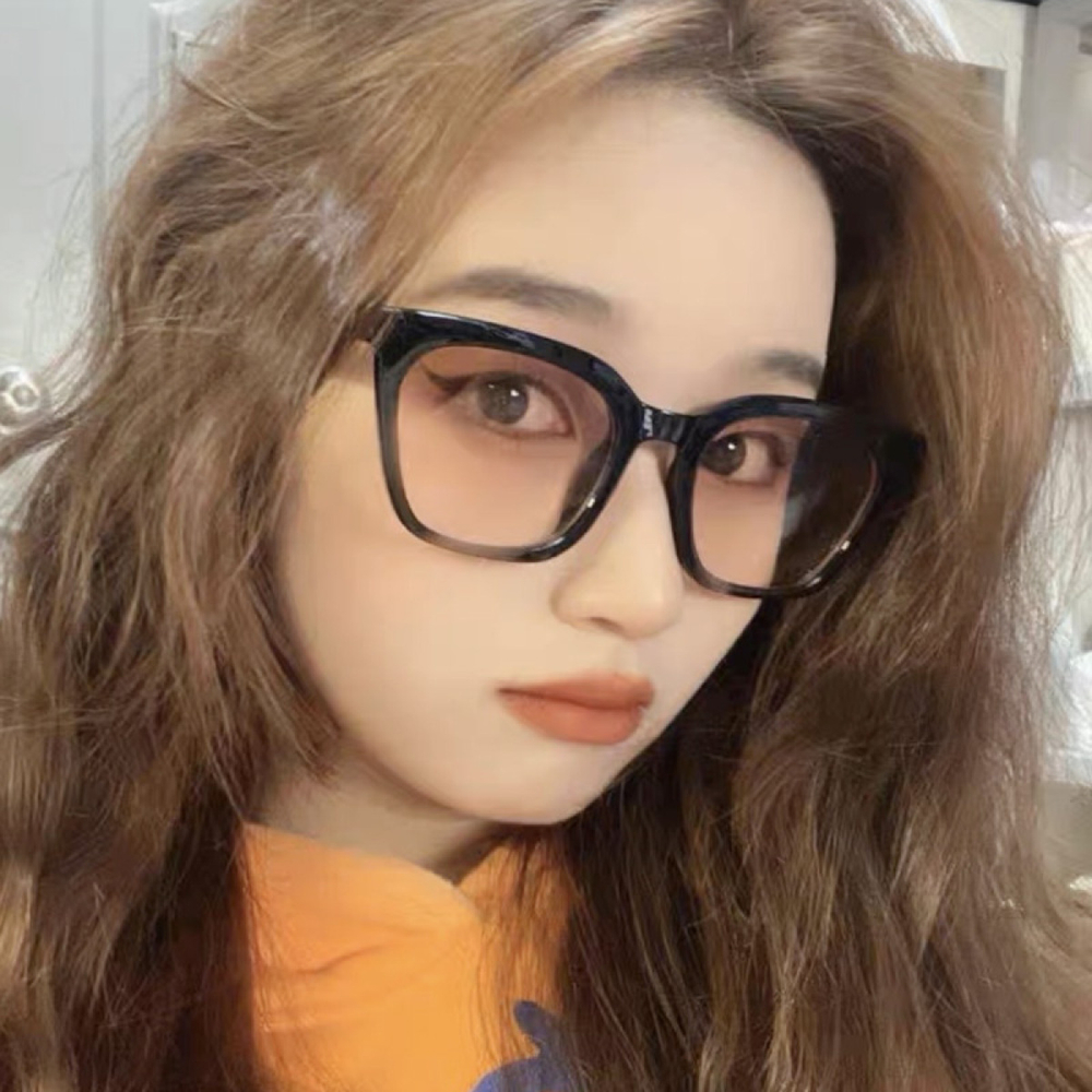 MUYKUY ins