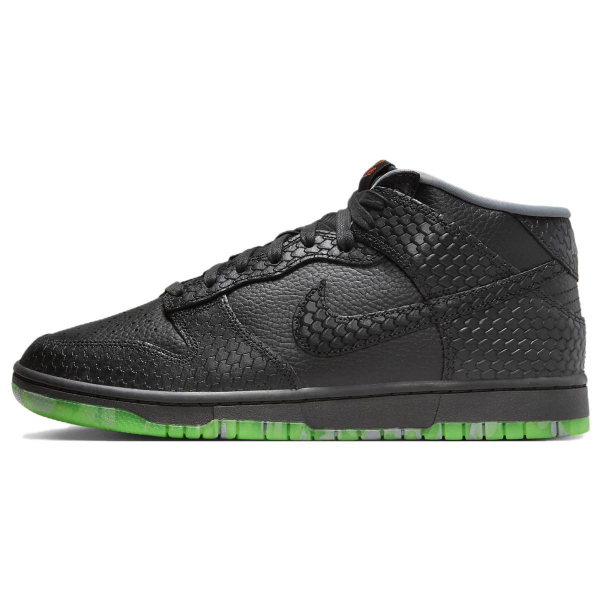 Nike Dunk Premium