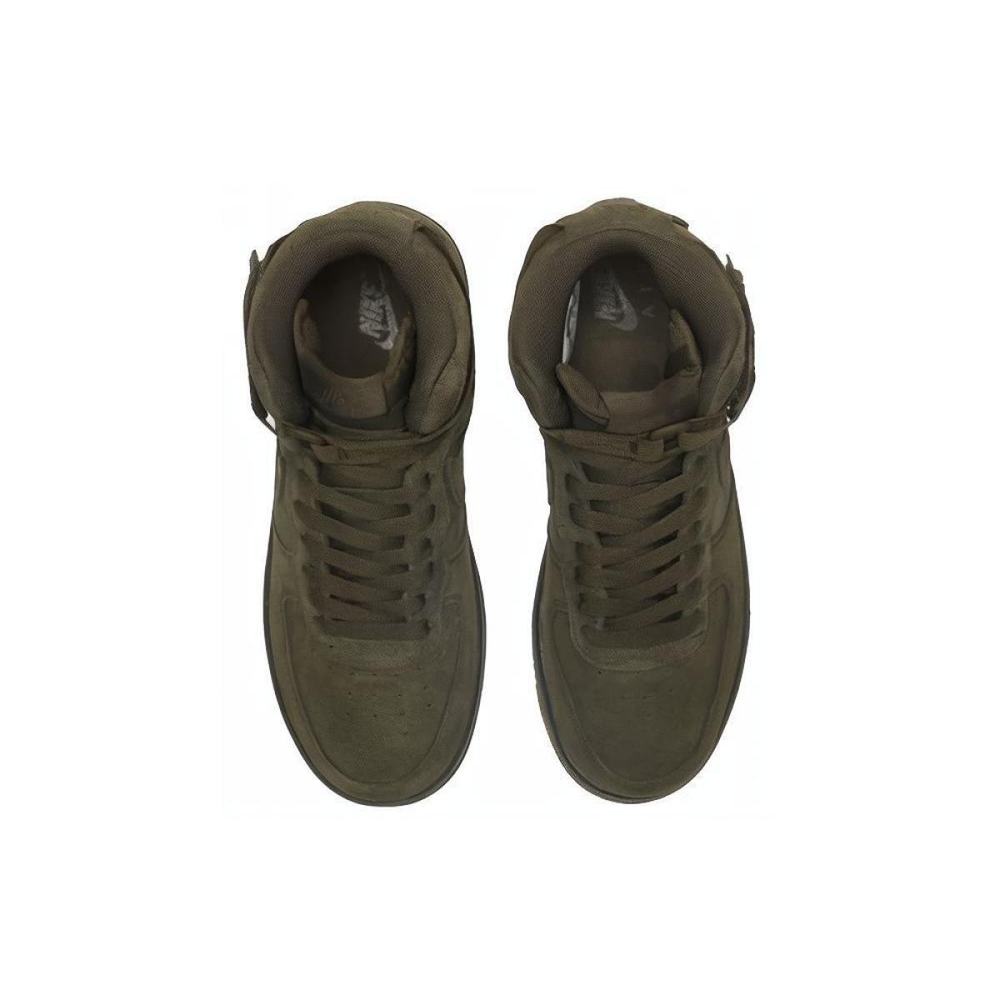 Nike Air Force 1 LV8