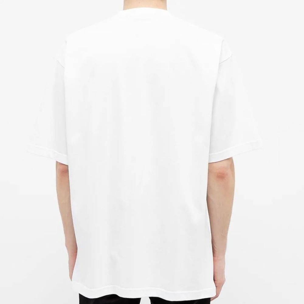 Balenciaga T