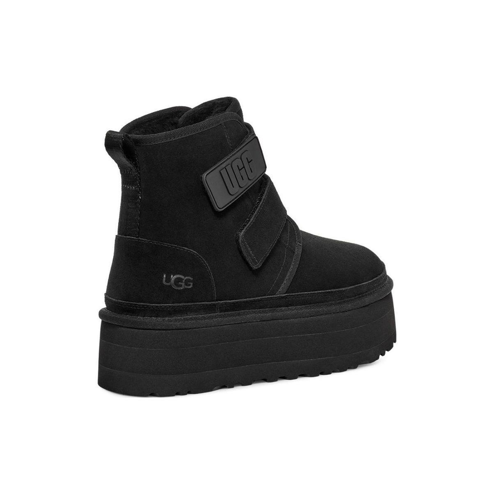 UGG