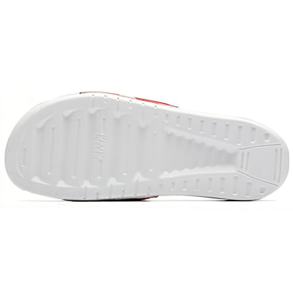 Coca-Cola/ x Anta