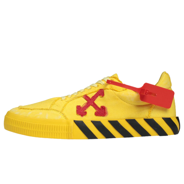 OFF-WHITE Vulcanized Low Sneakers