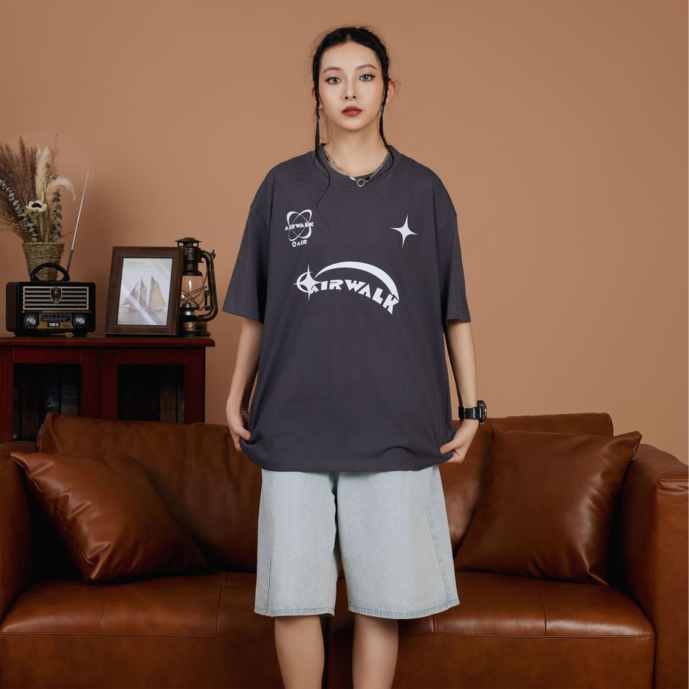 Airwalk T