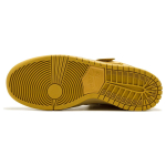 Nike Dunk SB Lewis Marnell