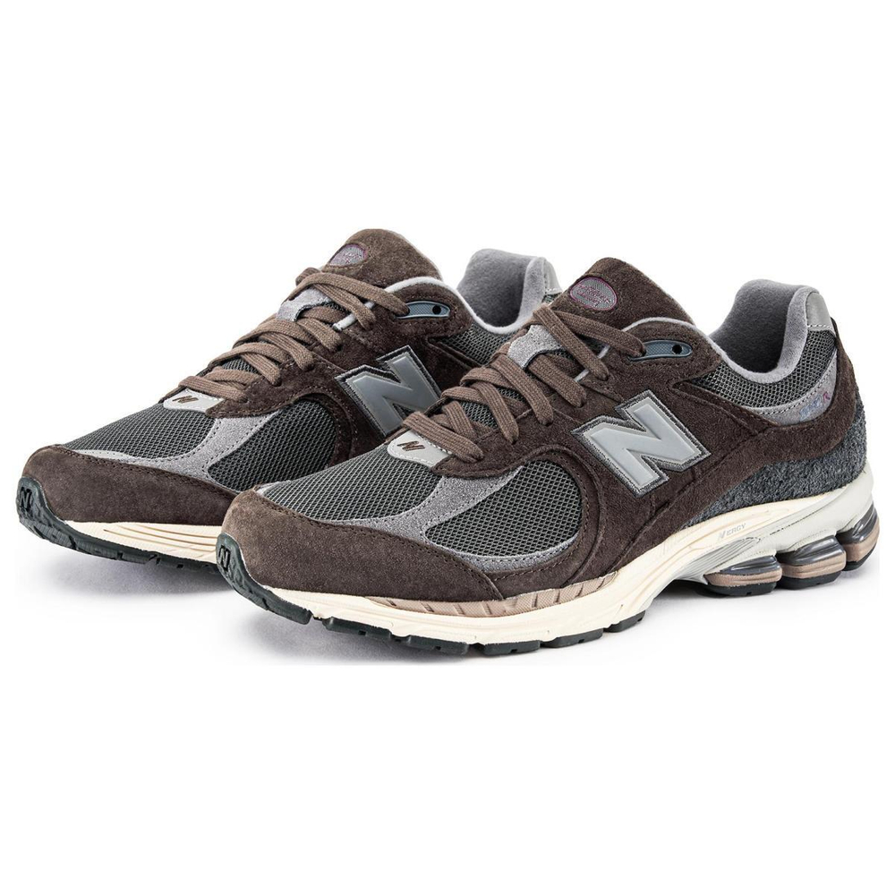 New Balance NB 2002R