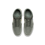 Jordan Air Jordan 1 Retro High Flyknit Clay Green logo