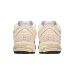 New Balance NB 2002R calm taupe