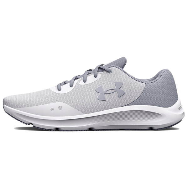 Under Armour Pursuit Tech