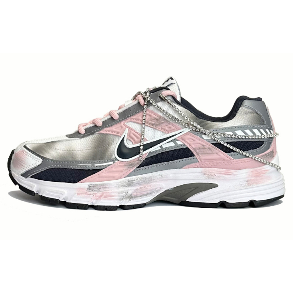【 】 Nike Initiator