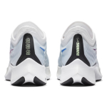 Nike Zoom Fly 3 logo