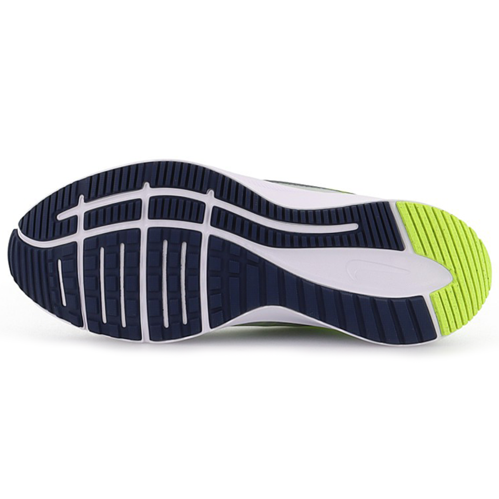 Nike Quest 4