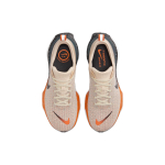 Nike Invincible Run 3 Flyknit