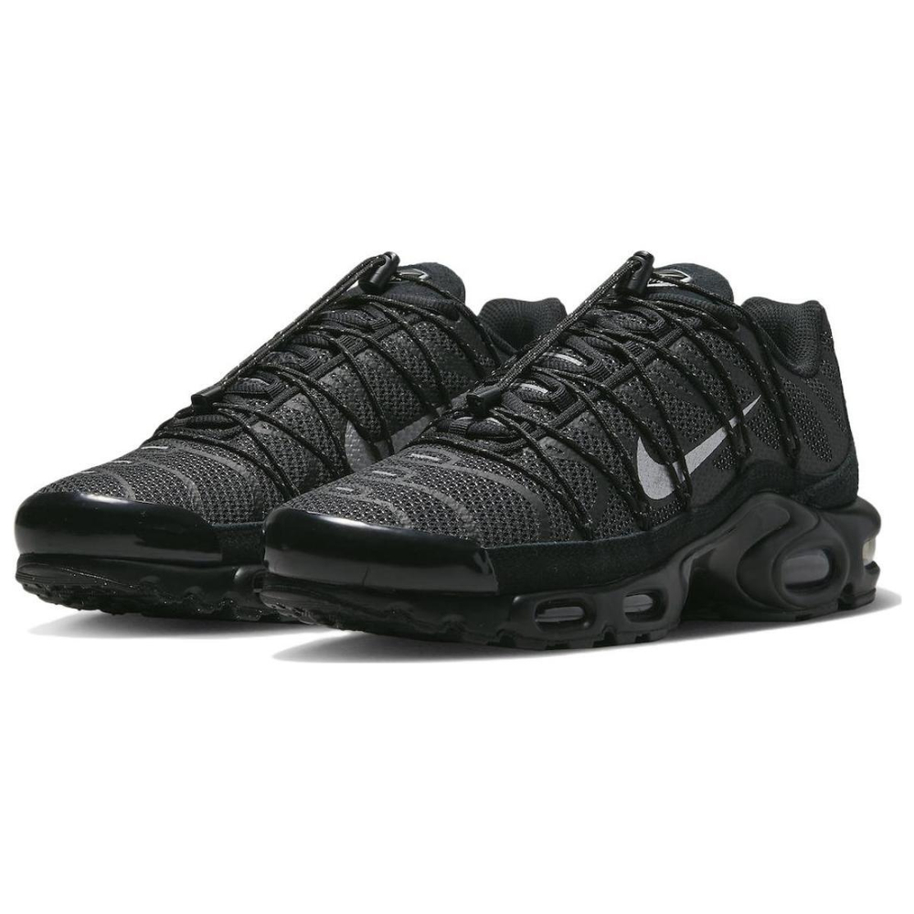 Nike Air Max Plus Logo