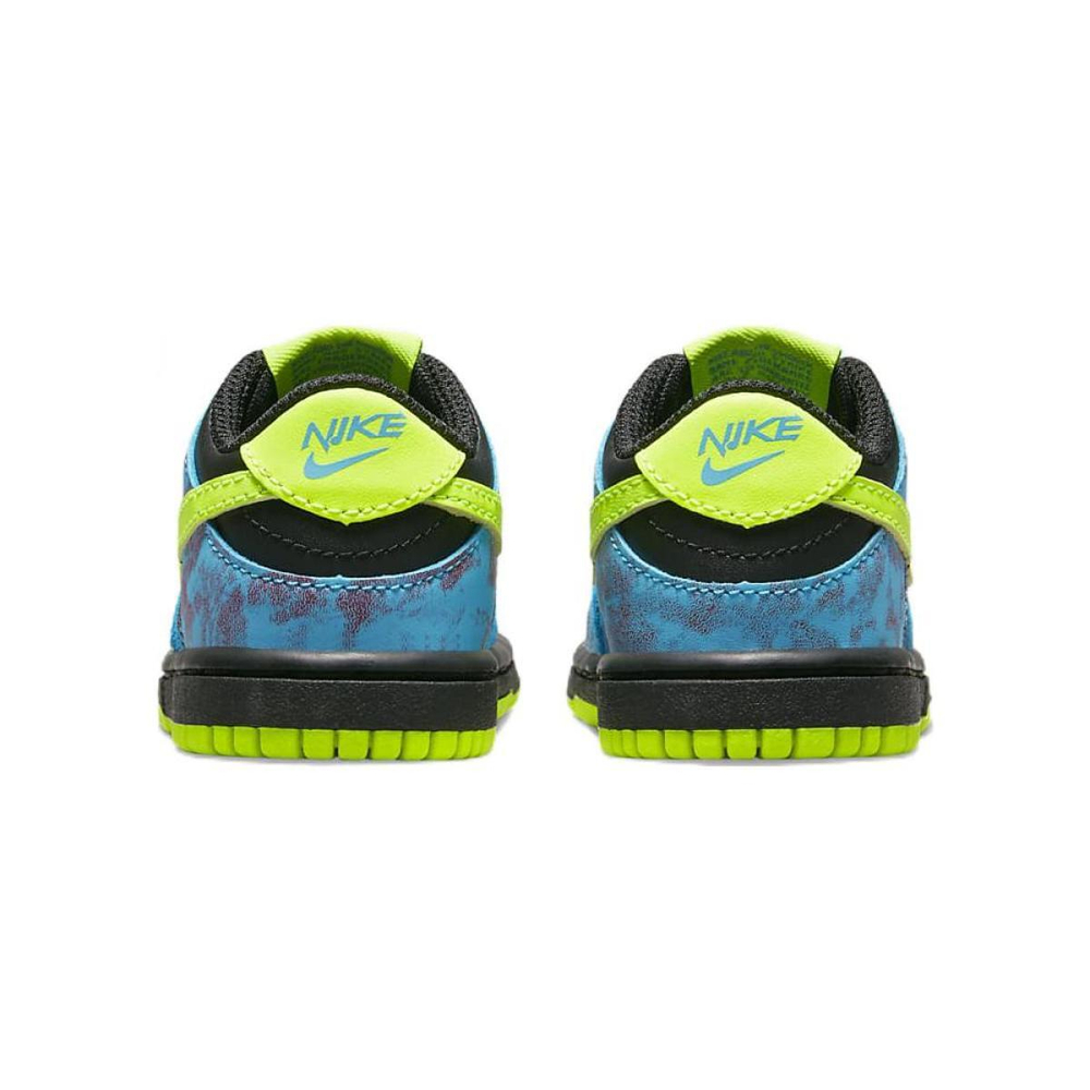 Nike Dunk SE TD