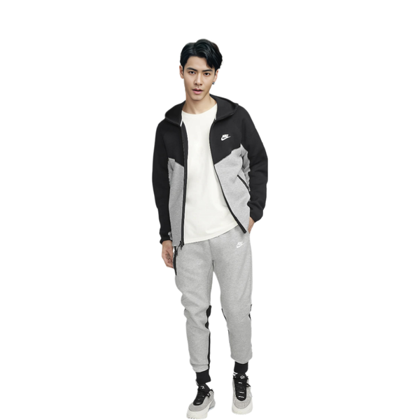 Nike Sportswear Tech Fleece Windrunner Logo