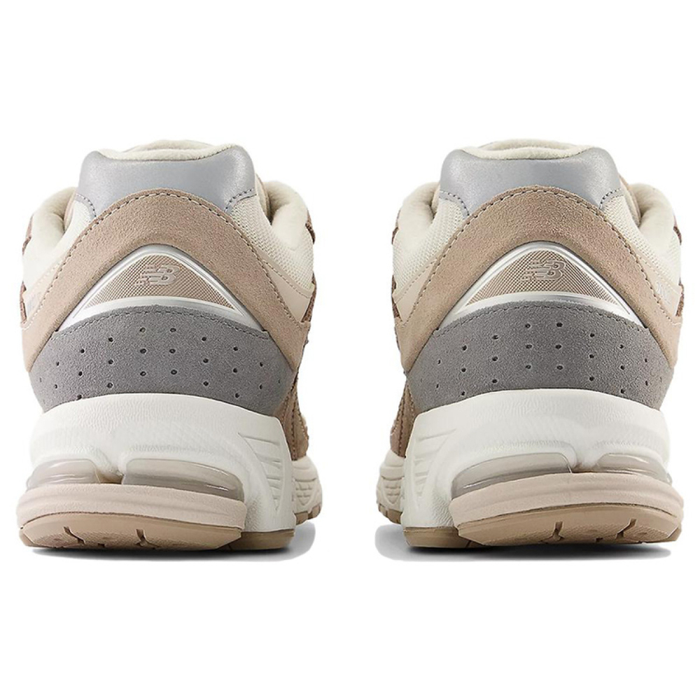 New Balance NB 2002R