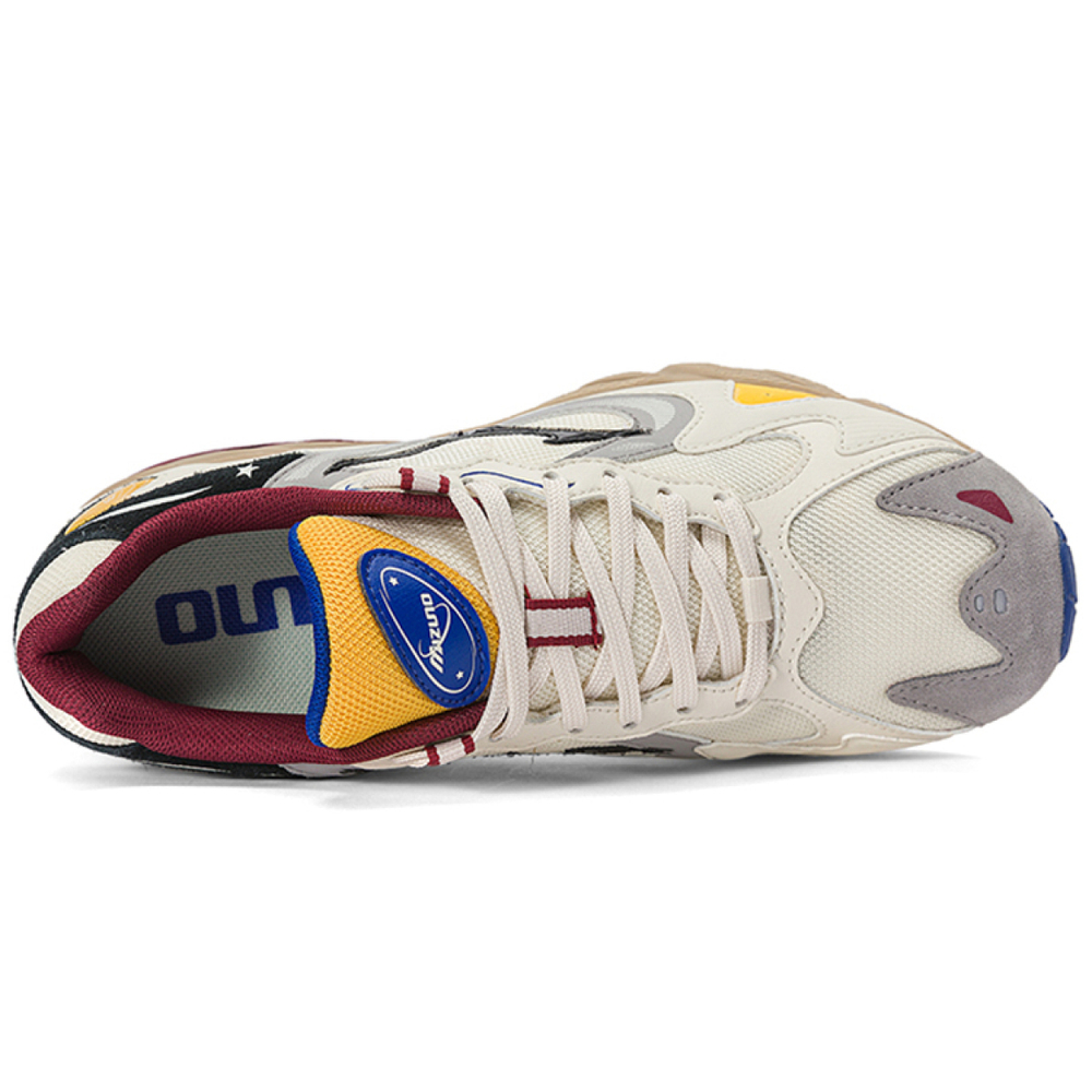 Mizuno Wave Solar