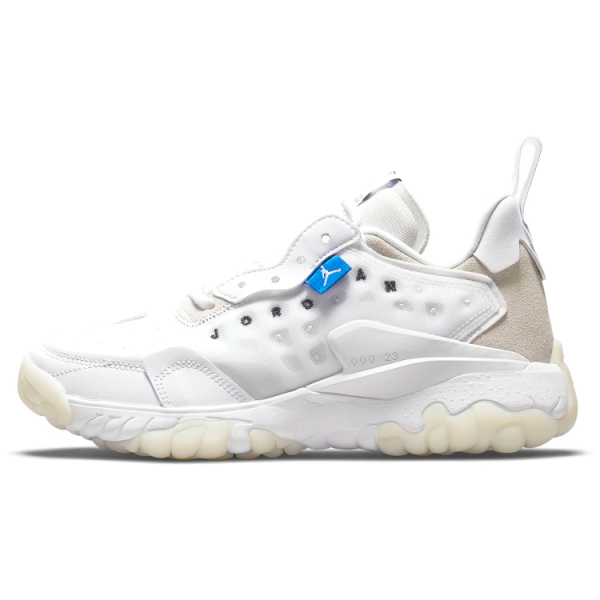 Jordan Delta 2