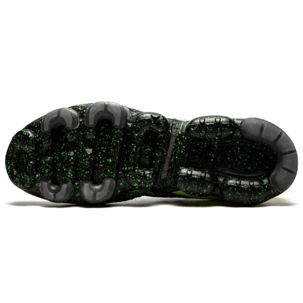 Acronym x Nike VaporMax Moc 2