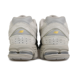 New Balance NB 2002R