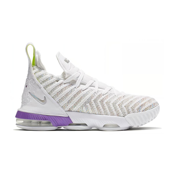Nike Lebron 16