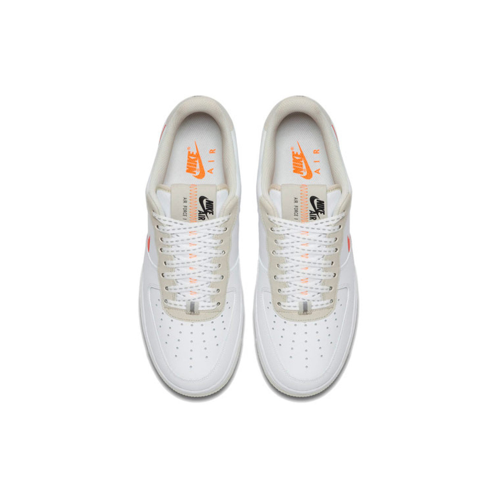 Nike Air Force 1 07 LV8