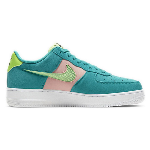 Nike Air Force 1 07 Lv8