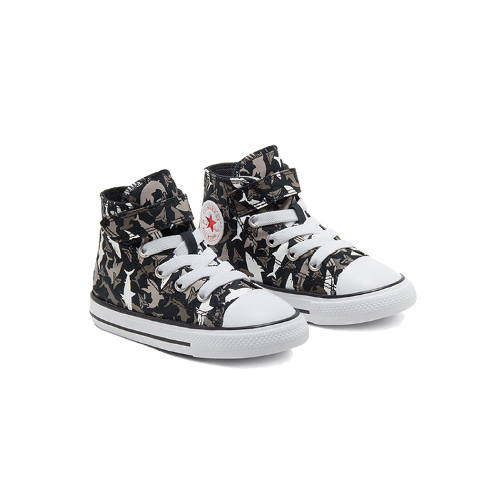 Converse Chuck Taylor All Star Shark Bite Easy-On